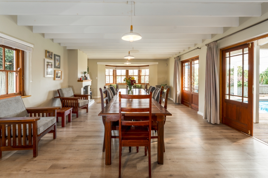 3 Bedroom Property for Sale in Noordhaven Western Cape